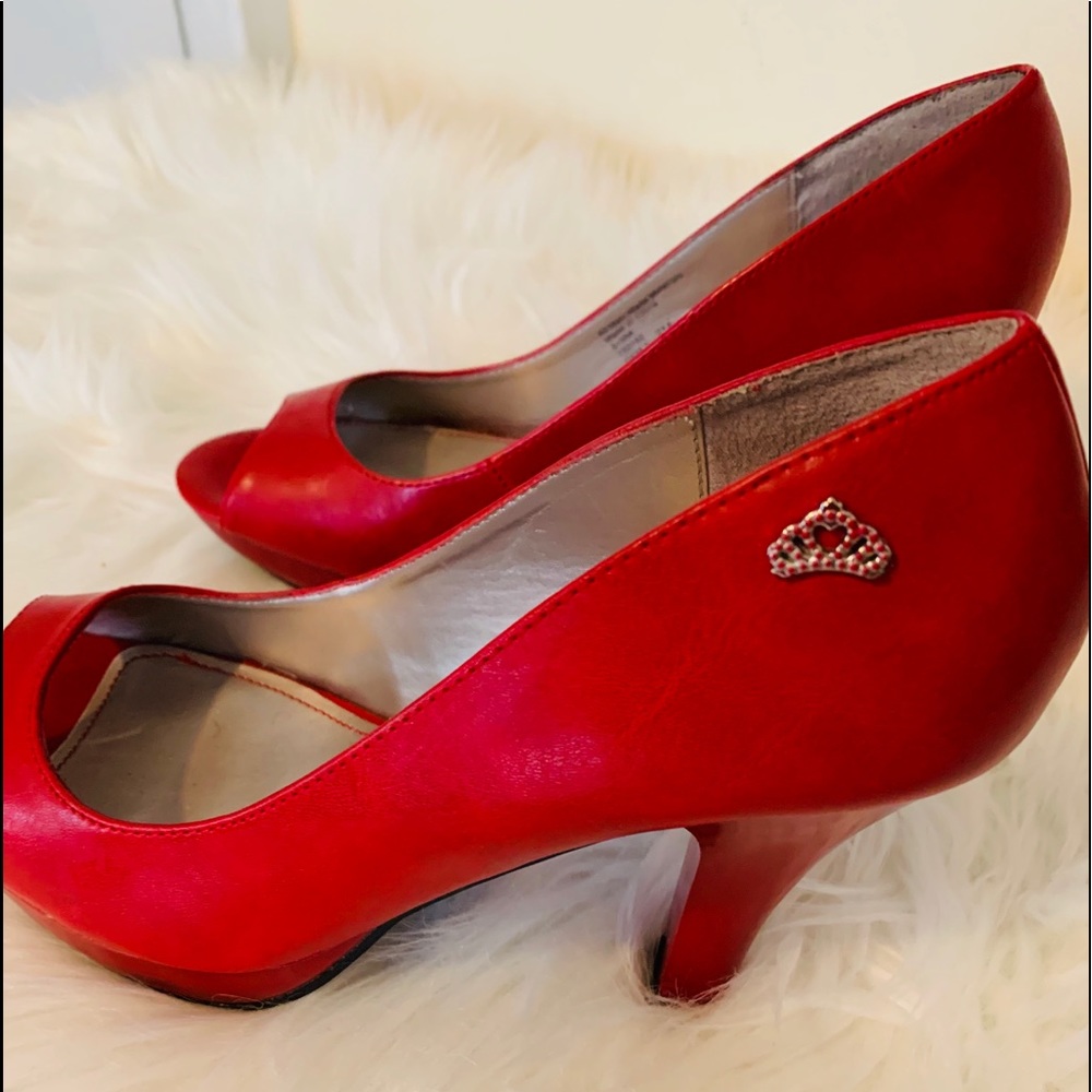 SOLD OUT Fergalicious by Fergie Red